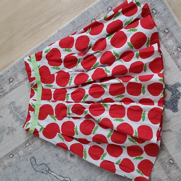 Mini Boden Girls Apple Print Bow Skirt Sz11-12y - Picture 9 of 10